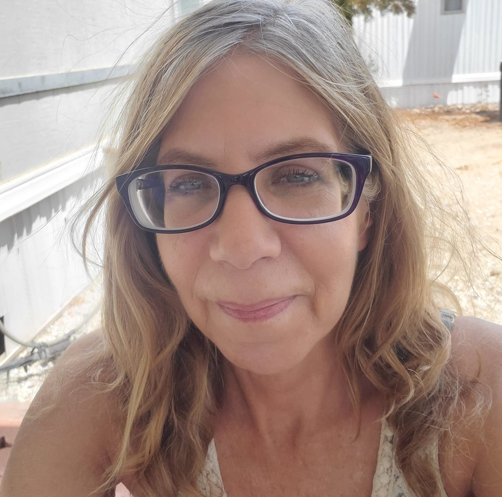 Meet your Posher, Linda